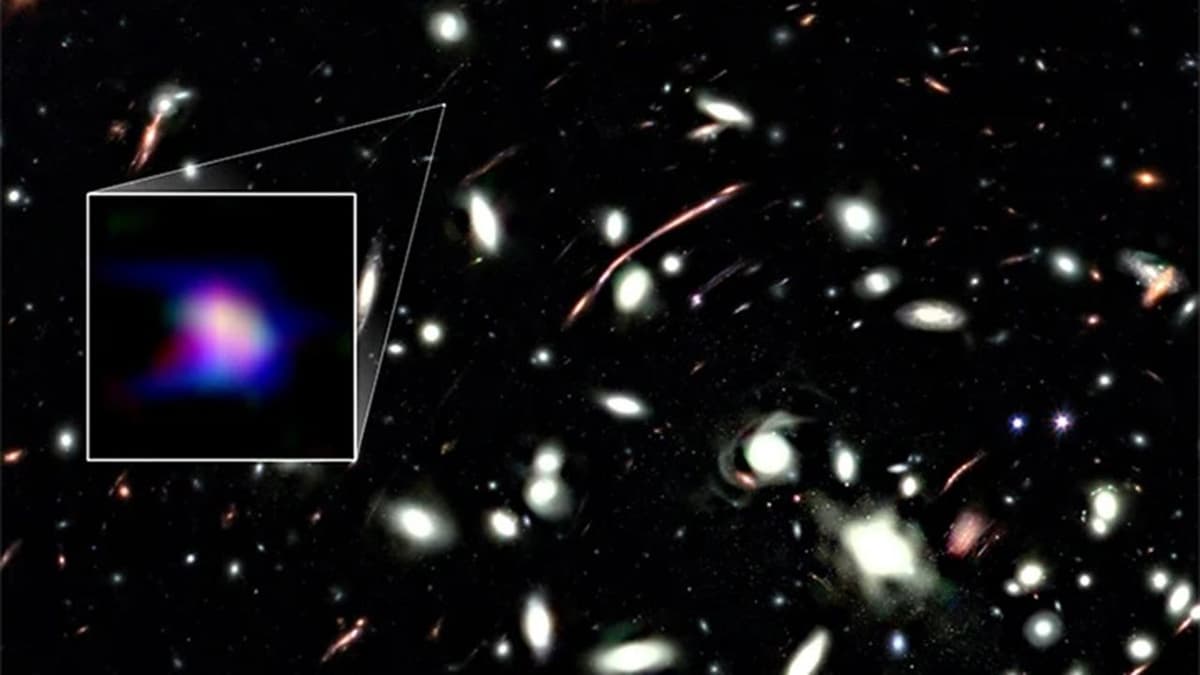 'Astonishing': James Webb Telescope Spots the Most Chemically Primitive Galaxy in the Ancient Universe