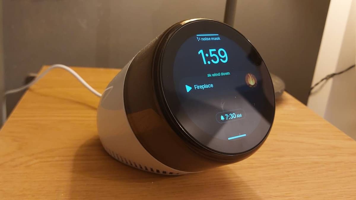 I Tried the Dreamie Smart Sleep Companion, and It’s Become My Favourite Way to Wake up and Wind Down