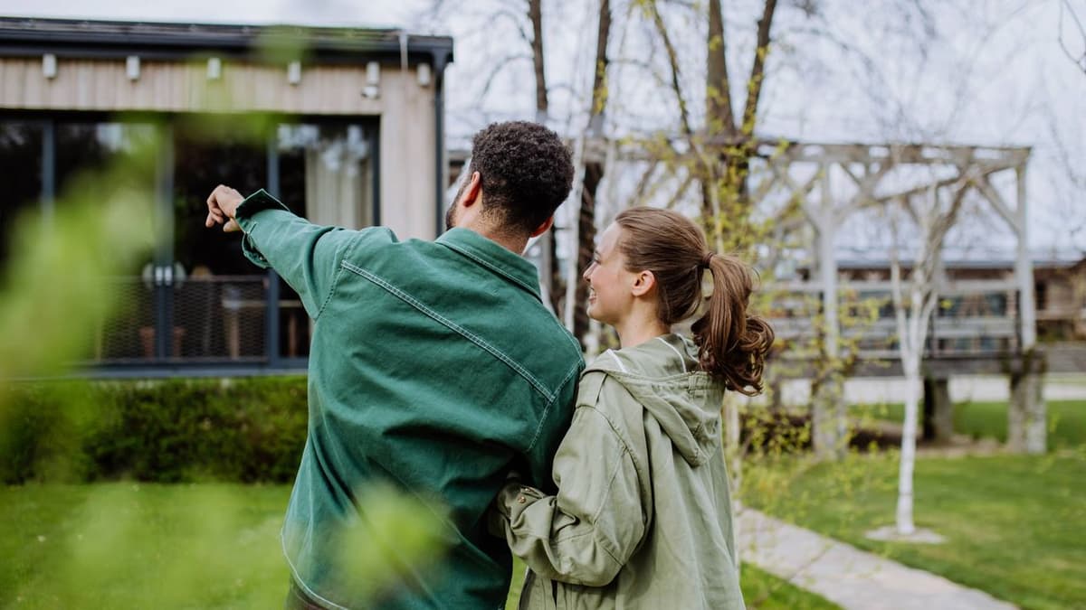 Buying a Home With Your 401(k)? Consider the Risk to Your Retirement