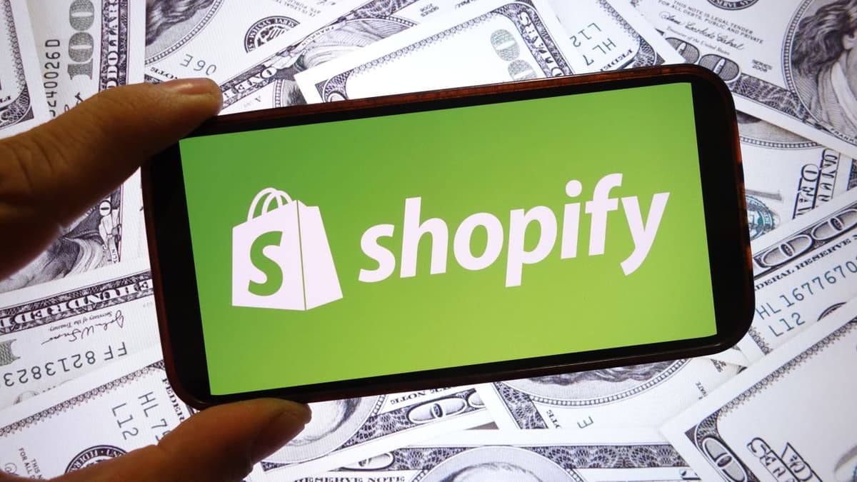 Shopify Is Down– Here's What We Know About Its Cyber Monday Outage