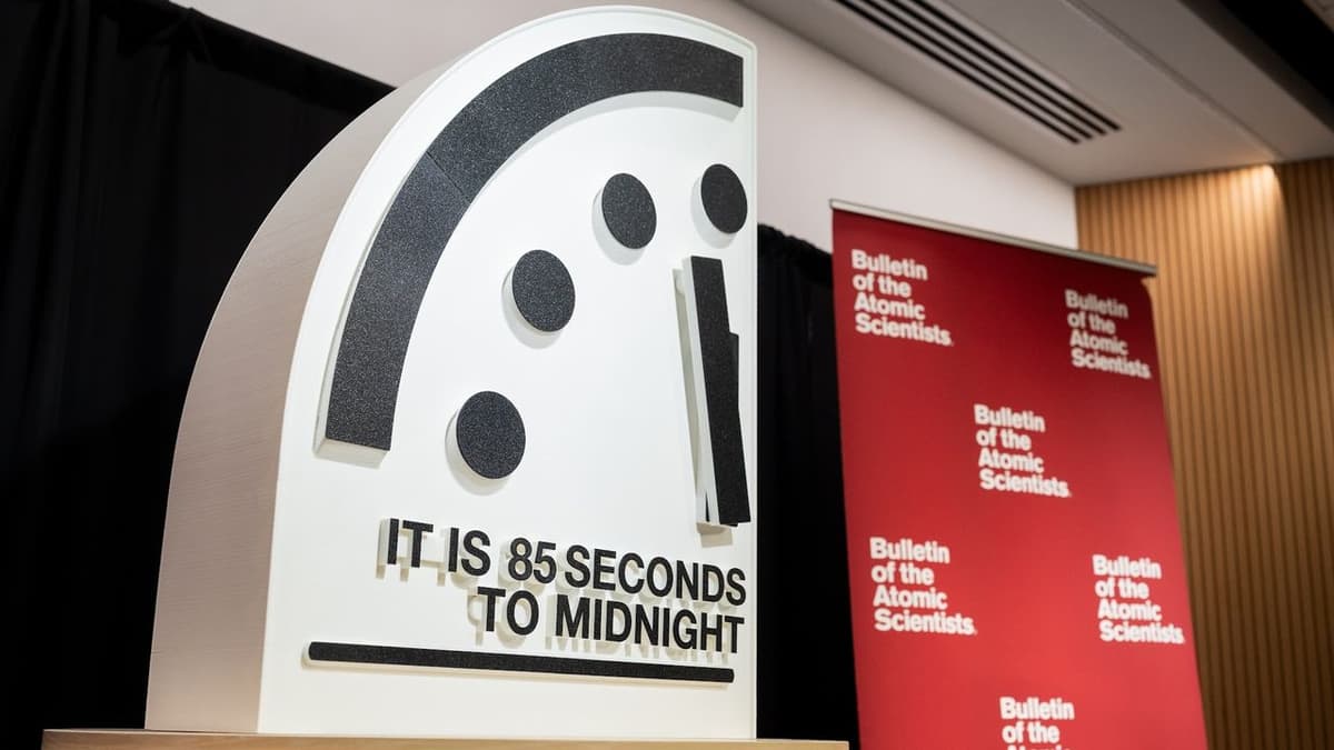 'Doomsday Clock' Ticks 4 Seconds Closer to Midnight as Unregulated AI and 'Mirror Life' Threaten Humanity