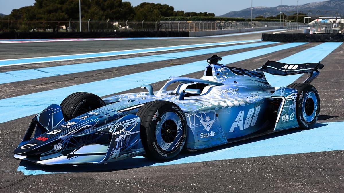 Formula E’s GEN4 Car Shows the Future of EVs with 335kph Speeds and 600kW Charging