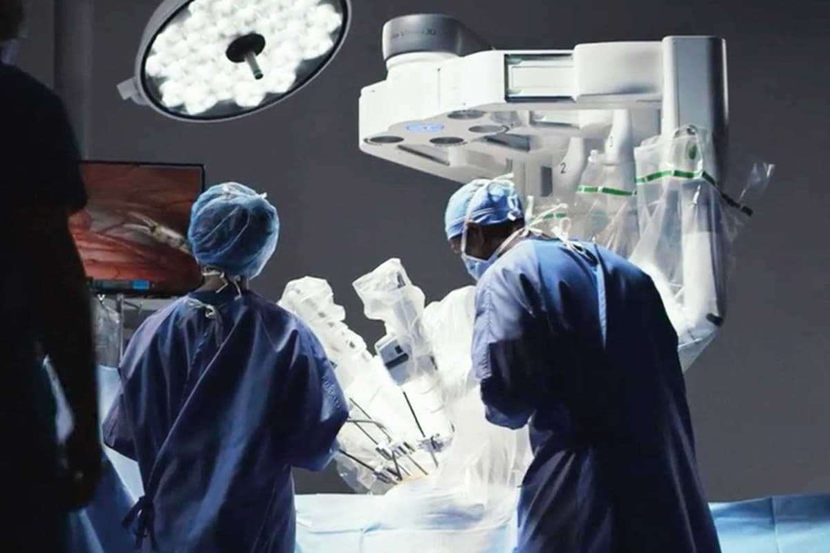 Intuitive Surgical: A Comforting Stock for Troubled Times