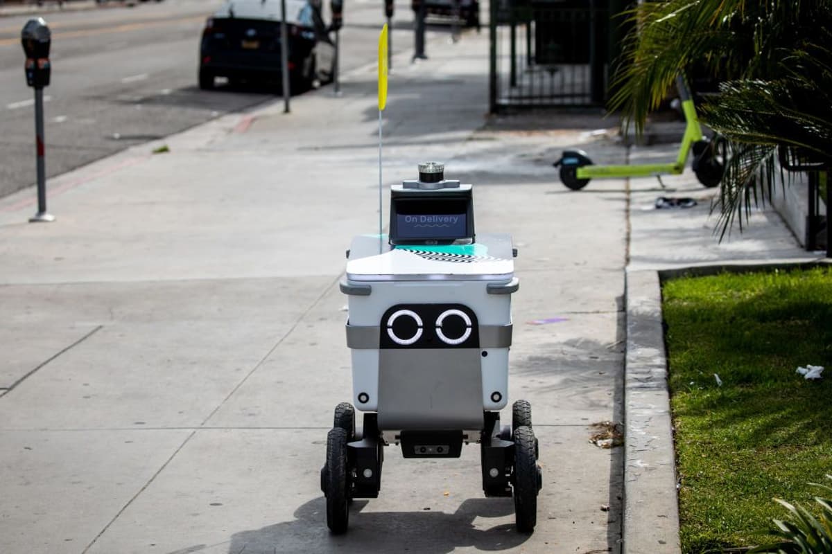 Serve Robotics Fails to Deliver for Investors – Here's How to Play It