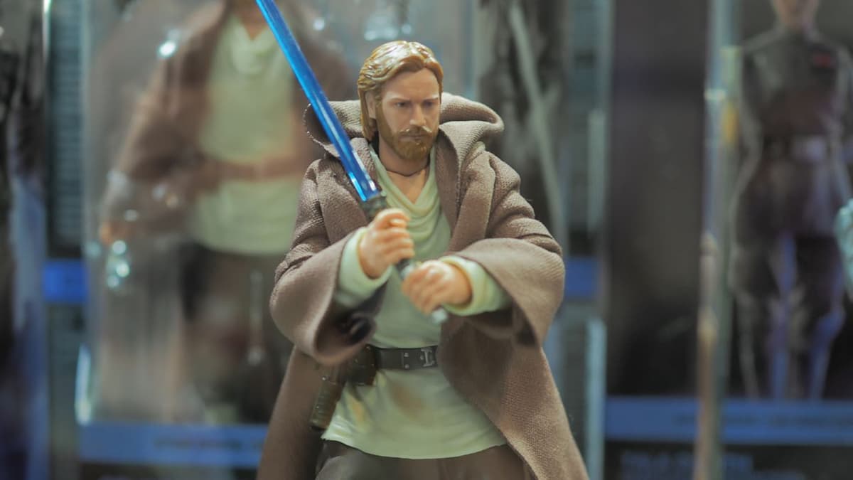 Here's How Star Wars Action Figures and Collectibles Get Made, According to the Experts