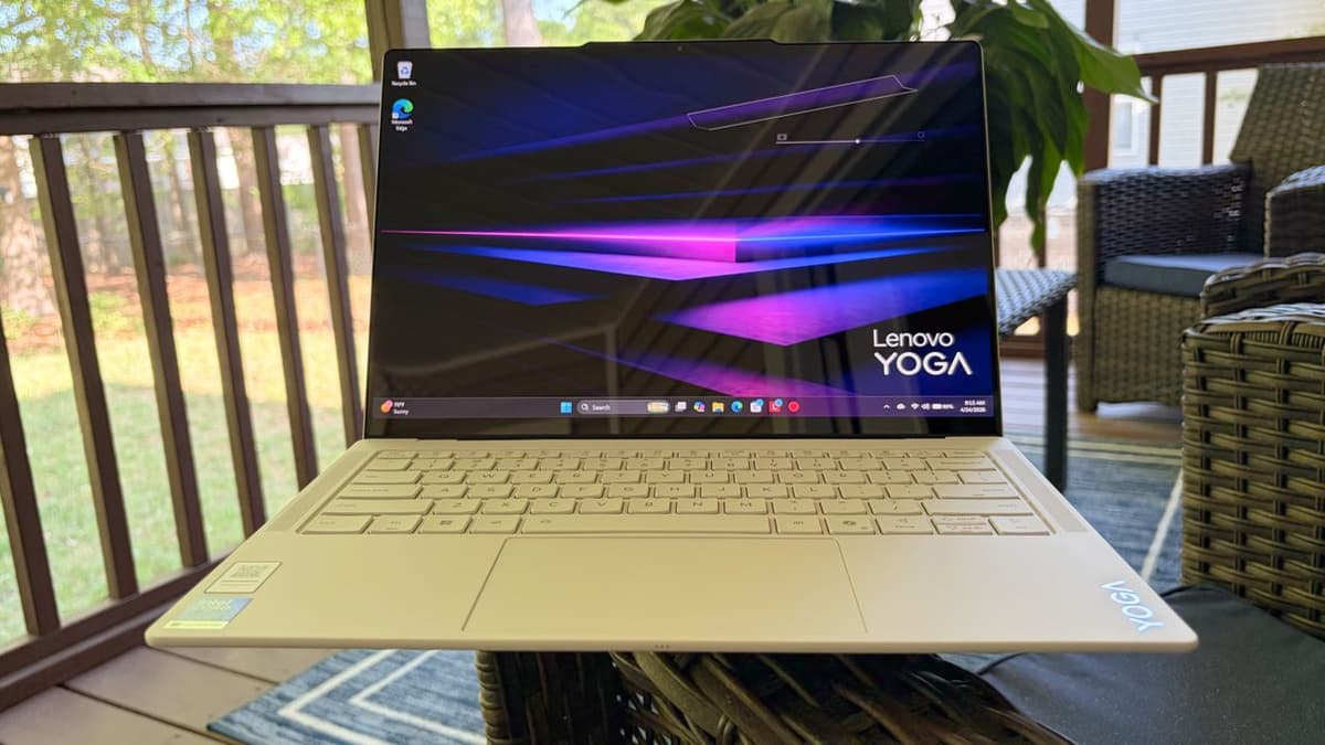 Lenovo Yoga Slim 7i Aura Edition (2026) Review: Vibrant Display, Lightweight Design, and an Endurance Champ