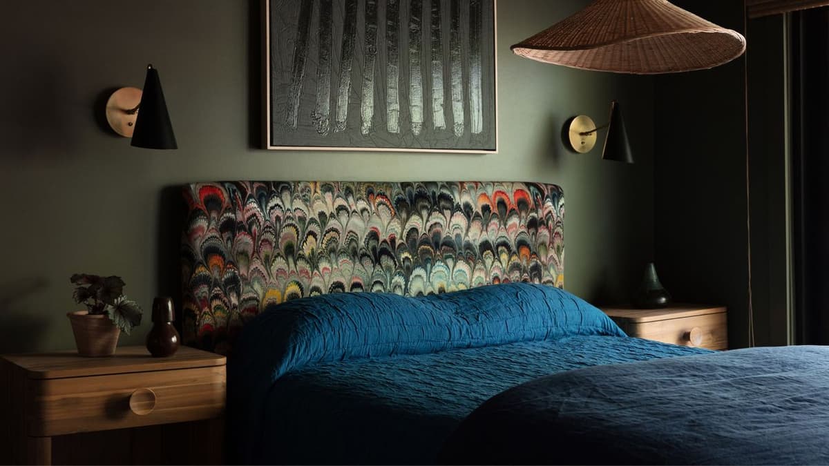 Marbleized Patterns Are Making a Comeback — The Painterly Swirls Feel So Nostalgic, and Nod to Nature Without Being Too...