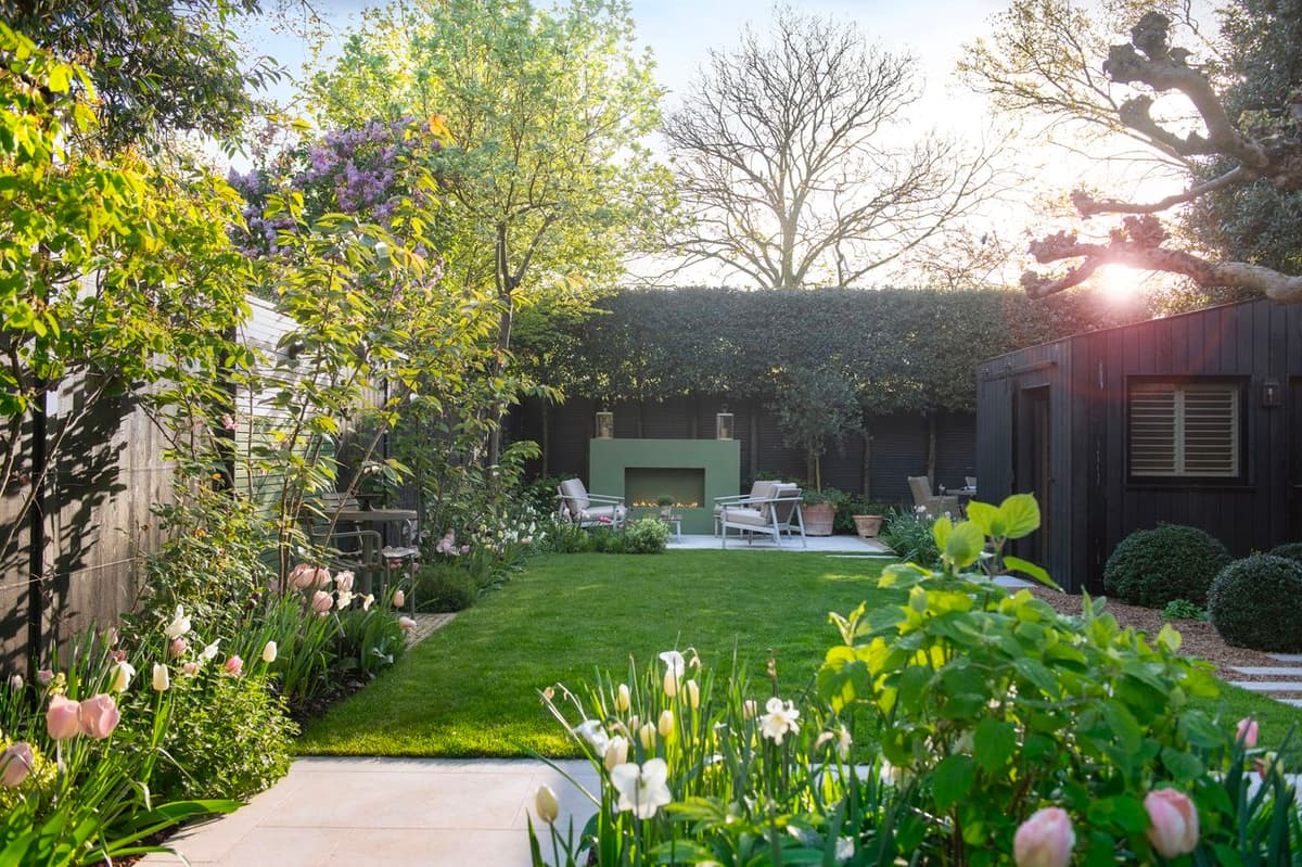 This Is How You Should Rearrange Your Garden to Make the Most of the Sun — Make Your Layout Match...