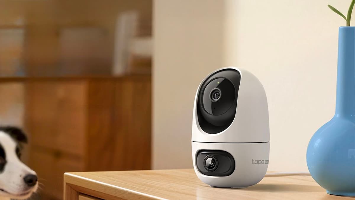 Tapo’s New Smart Security Camera Packs PTZ and Dual Lenses Into a Tiny Design