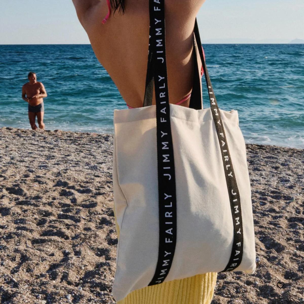 As Designer Bags Become Increasingly Expensive, Tribes of Cool Women Are Carrying Specific-Yet-Simple Canvas Tote Bags Instead
