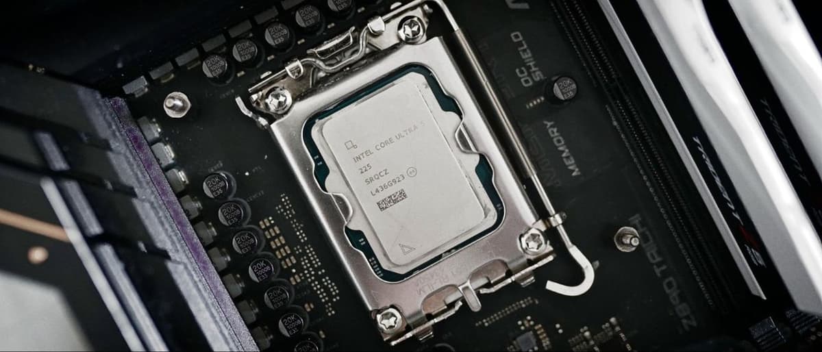 Intel Core Ultra 5 225 Review: Arrow Lake’s Forgotten CPU Needs a Price Cut