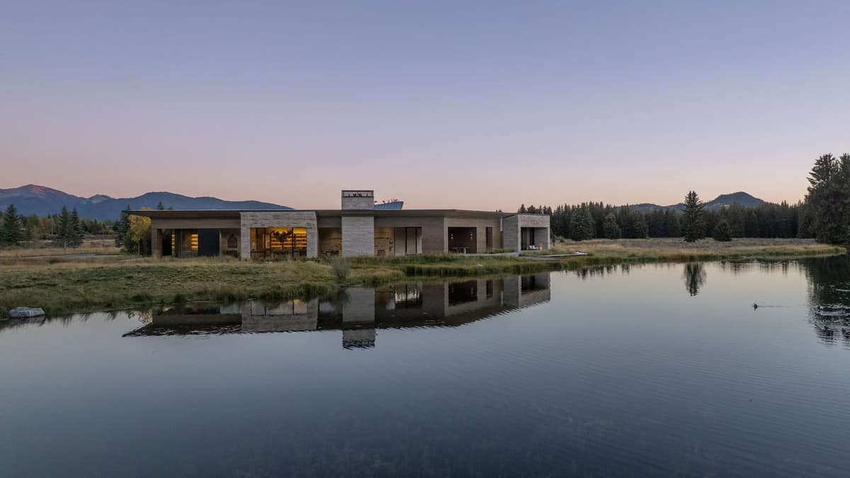 For Sale: A Contemporary Wyoming Ranch that Makes the Most of Its Spectacular Rural Setting
