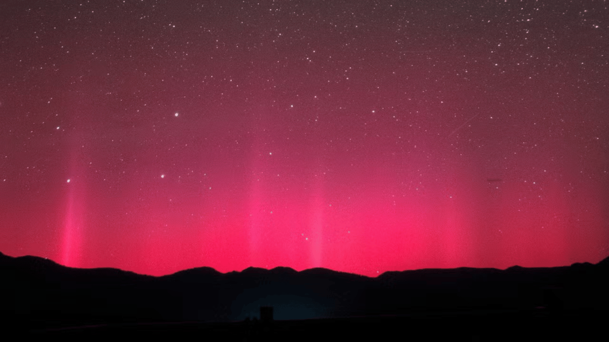 An Ancient Solar Storm Left Clues in Tree Rings and a Famous Poet's Diary: 'Red Lights in the Northern Sky'