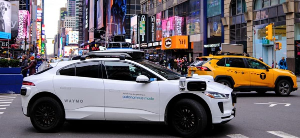 Across New York, Debate About the Inevitability of Driverless Cars Begins