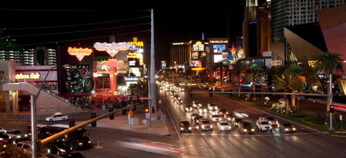 Human Review, Responsibility Should Be the ‘Core Feature’ of AI Solutions, Official Says