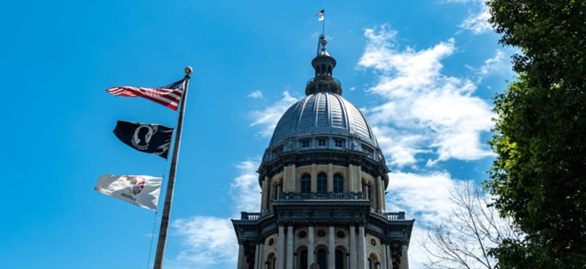Amid Artificial Intelligence Explosion, Illinois Lawmakers Debate Best Path to Regulate