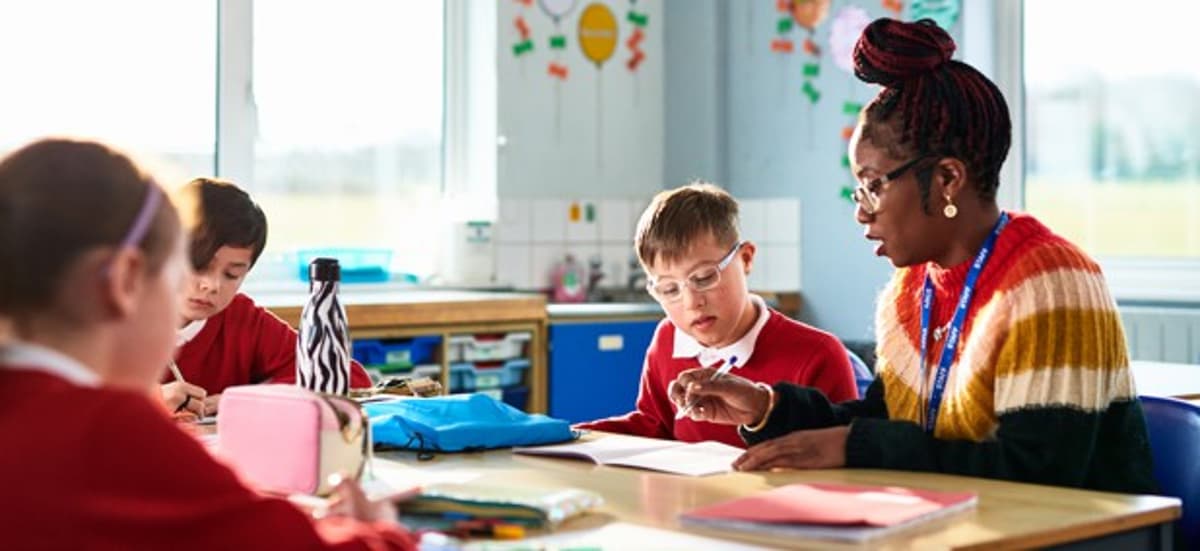 Report: Digital Classroom Tools Could Improve Teacher Retention, Student Outcomes