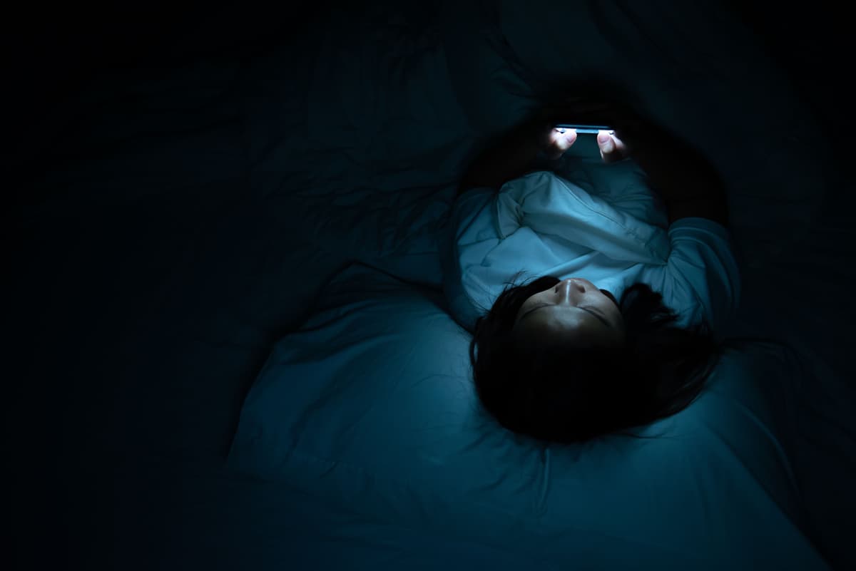 988 Lifeline Launch Linked to 11% Drop in Youth Suicide Deaths