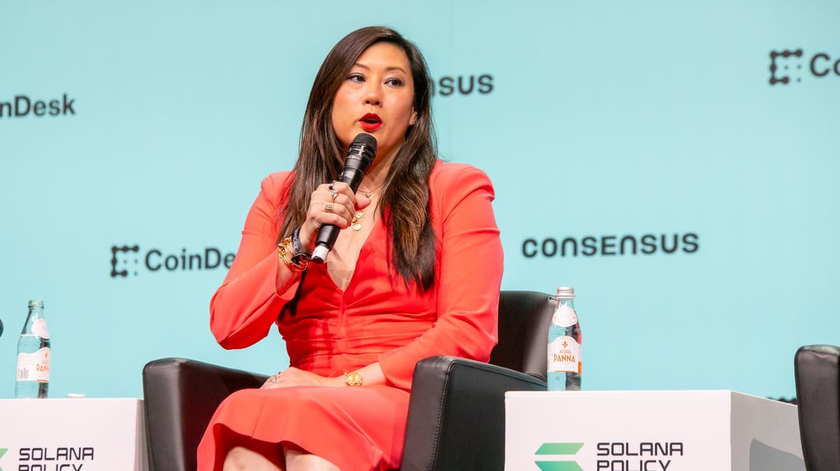 MoonPay Acquires Decent.xyz in High Eight‑figure Deal to Launch MoonPay Trade Platform for Banks