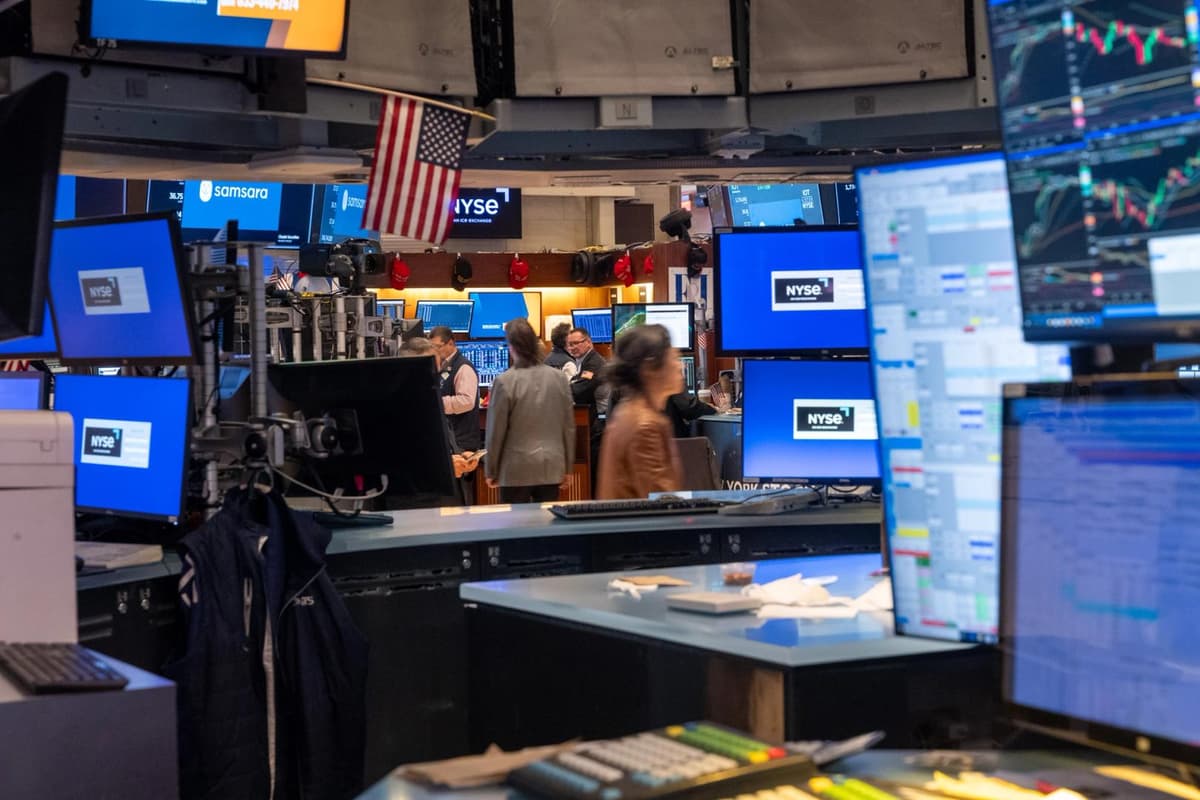 Solana ETFs Could Draw Over $3B If Bitcoin, Ether ETF Trends Repeat