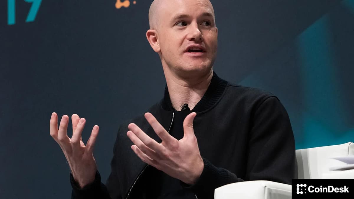Coinbase Stock Declines 5% After Missing Q1 Estimates on Crypto Slowdown