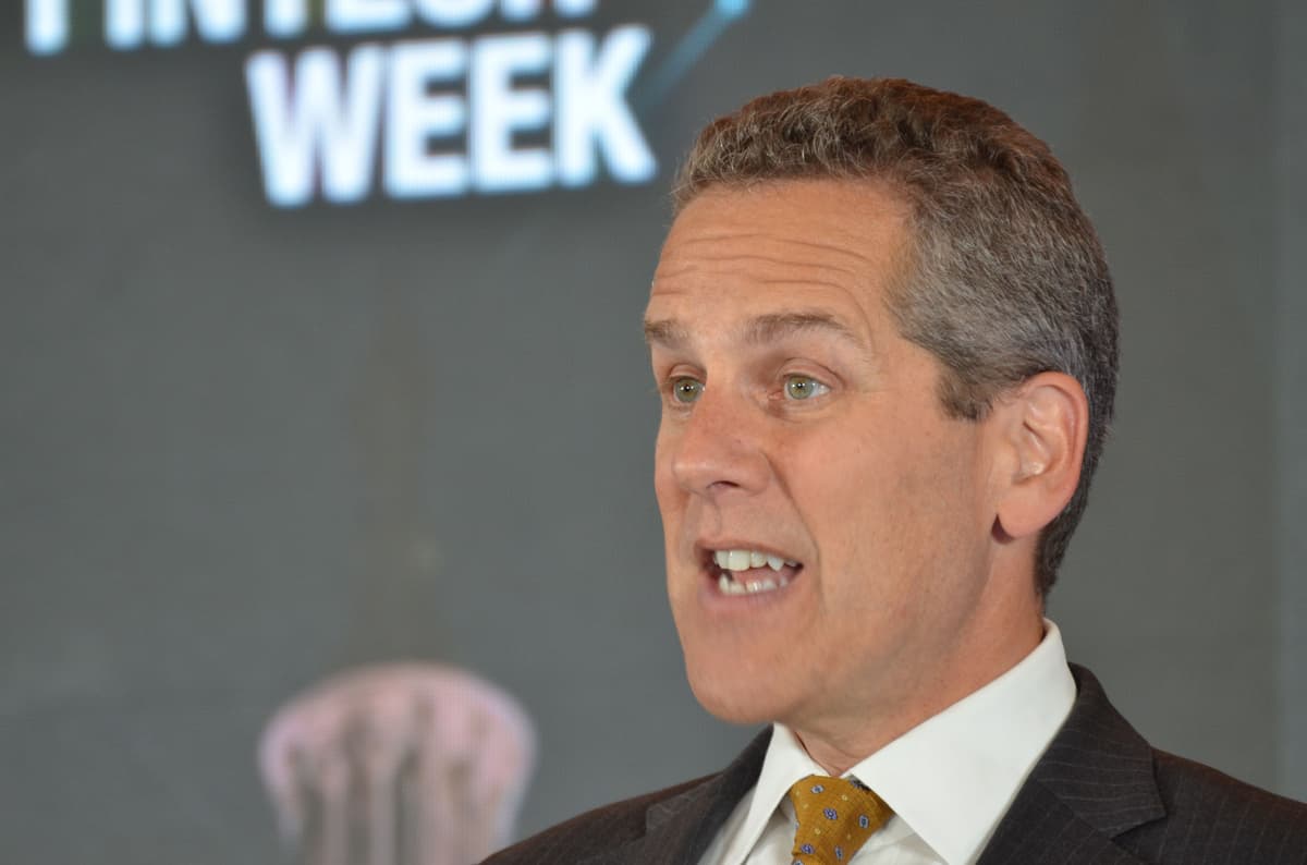 U.S. Fed's Barr Catalogues Dangers to Be Dodged in Future Stablecoin Regulations