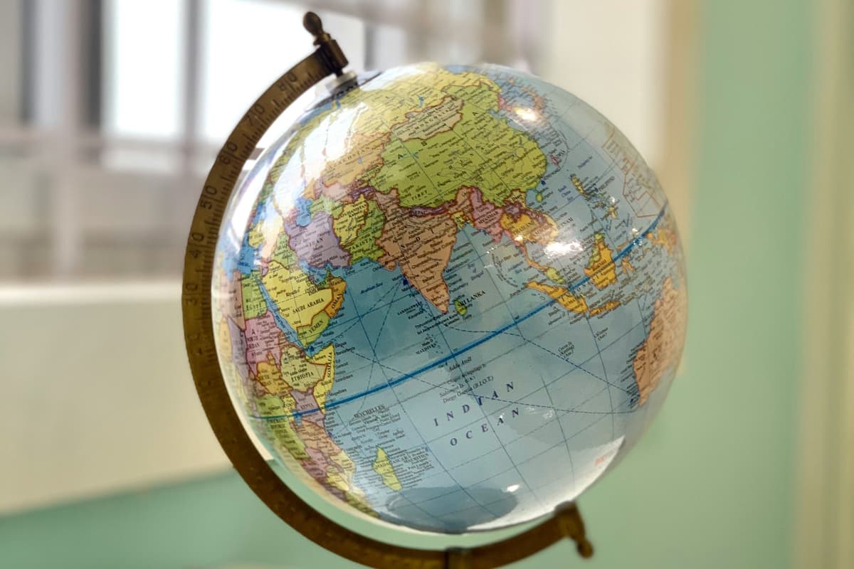 Nearly 25% of Adults With Internet Access in Asia Might Own Crypto, Report Says