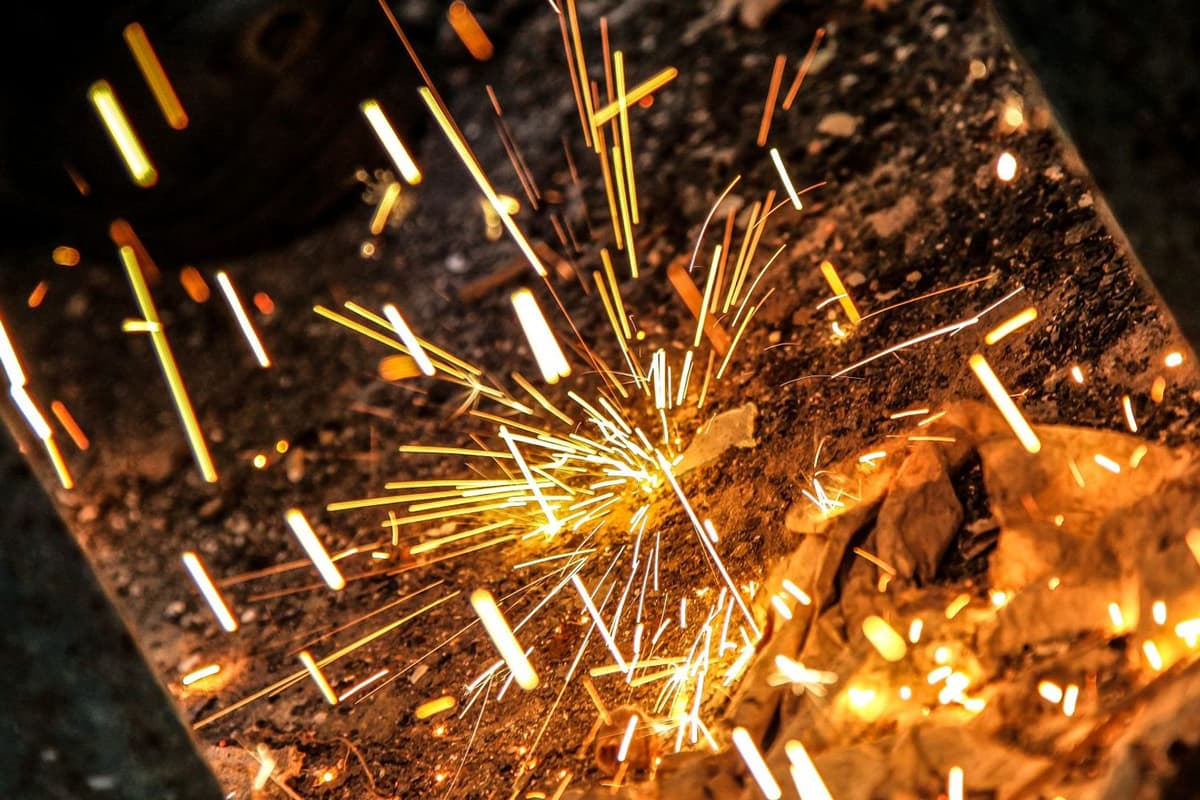 XRP Adjacent Flare Proposes Protocol-Level MEV Capture and 40% Inflation Cut