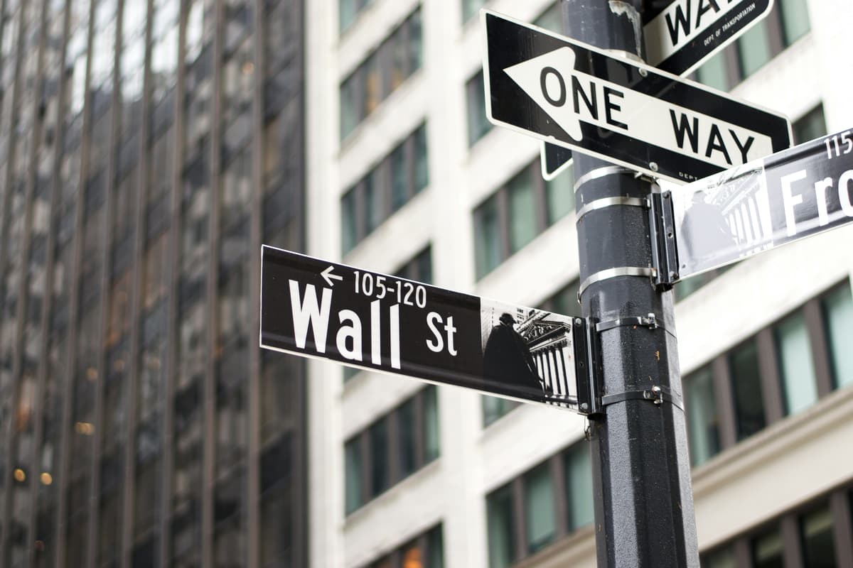 Why the TradFi Takeover of Crypto Might Not Be the Death Blow Analysts Expect