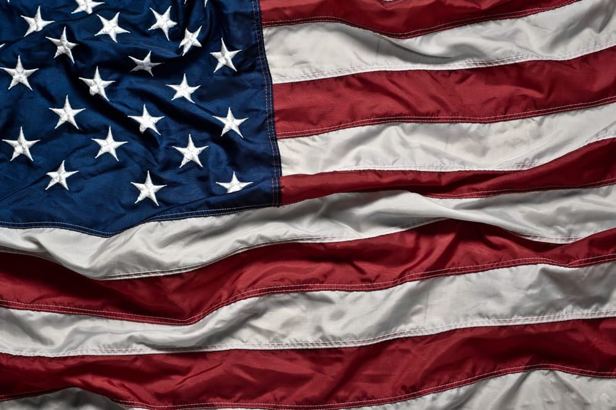 ‘Bitcoin to Zero’ Searches Spike in the U.S., but the Bottom Signal Is Mixed