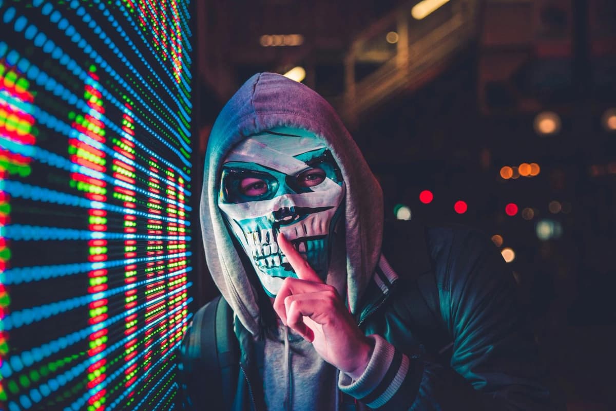 Thorchain Halts Trading After $10 Million Cross-Chain Exploit, RUNE Token Drops 12%