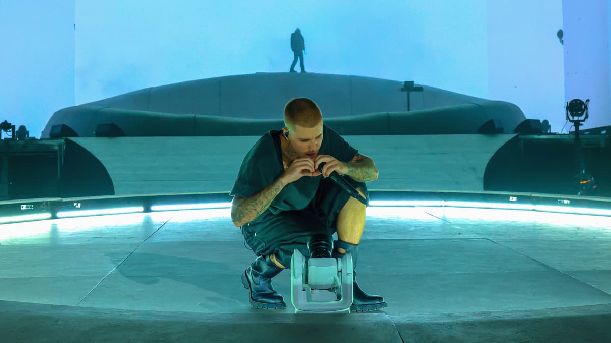 Why Justin Bieber Played YouTube Onstage for Thousands of People