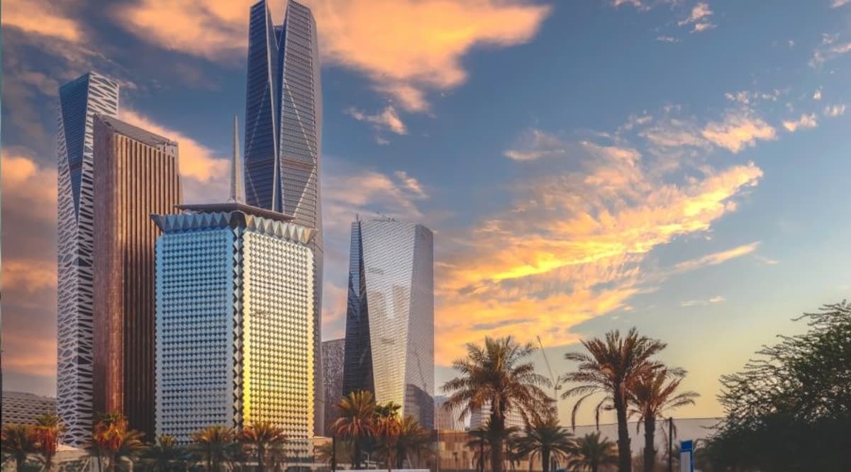 A New Playbook for Founders Navigating Uncertainty in MENA