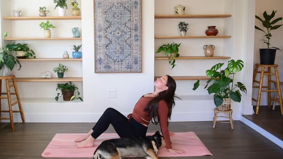 Feeling Anxious? Soothe Yourself With 10-Minute Gentle Yoga.