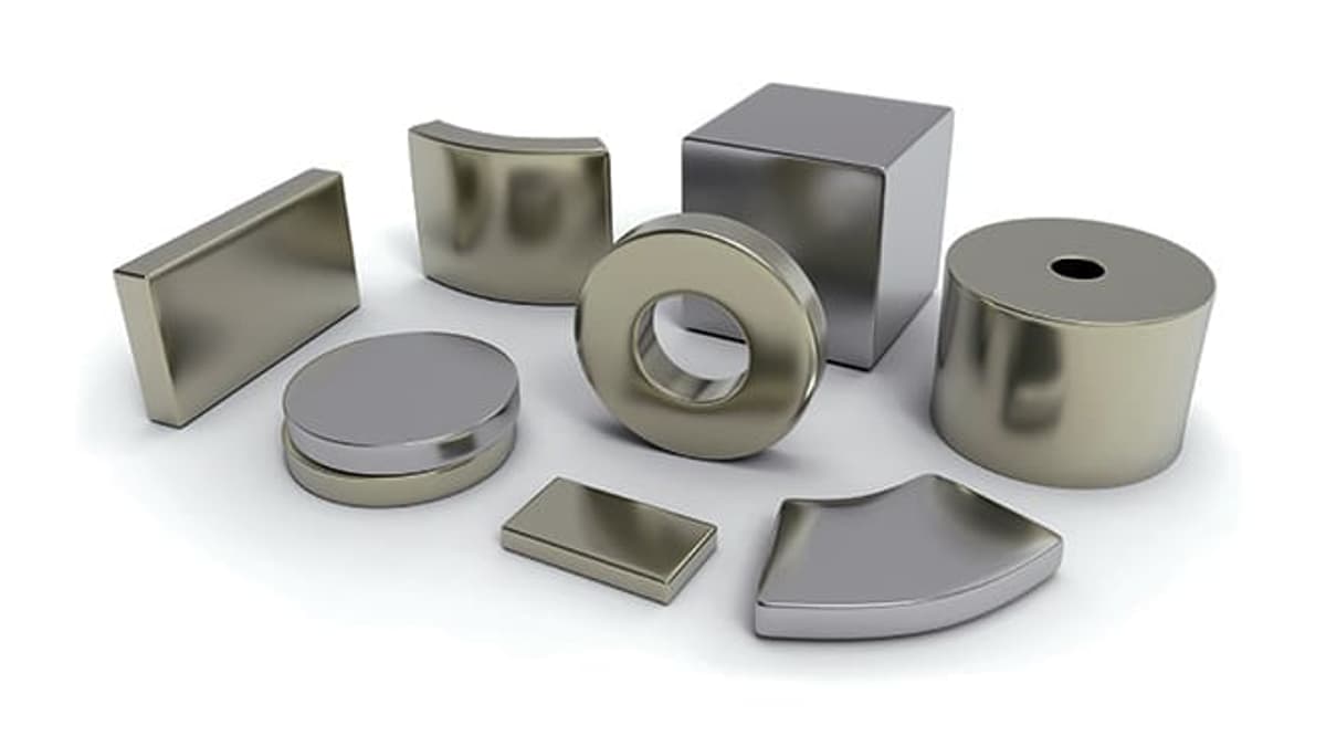 Korean Researchers Solve the Thick-Magnet Coercivity Problem with a Sandwich-Structured Grain Boundary Diffusion Process