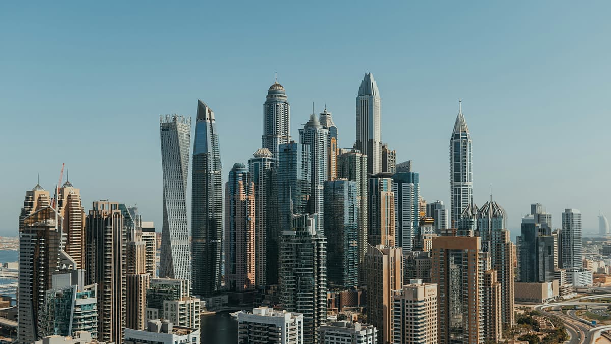 Dubai Open for Business, as Economic Head Cites Oman “Green Corridor”