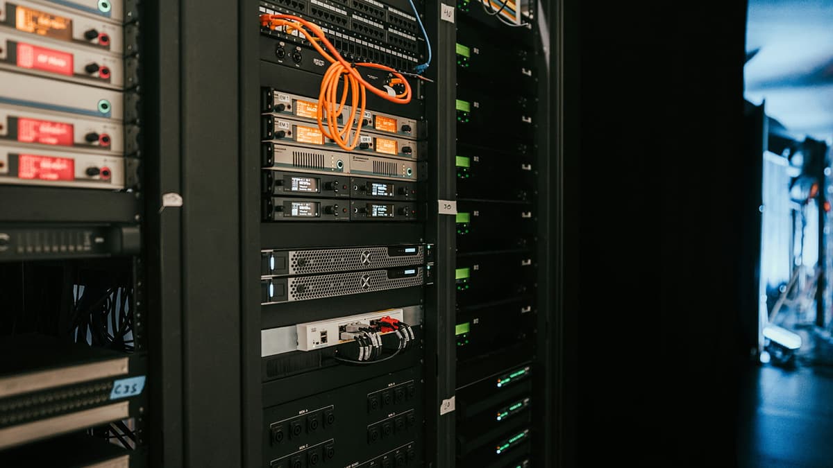 AI Demand Strains Supplies of Lasers, Fiber, and Other Optical Tech