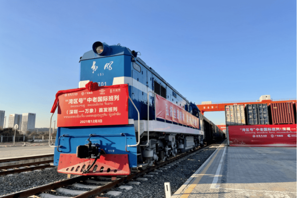 Sinotrans Orders 12 Containerships
