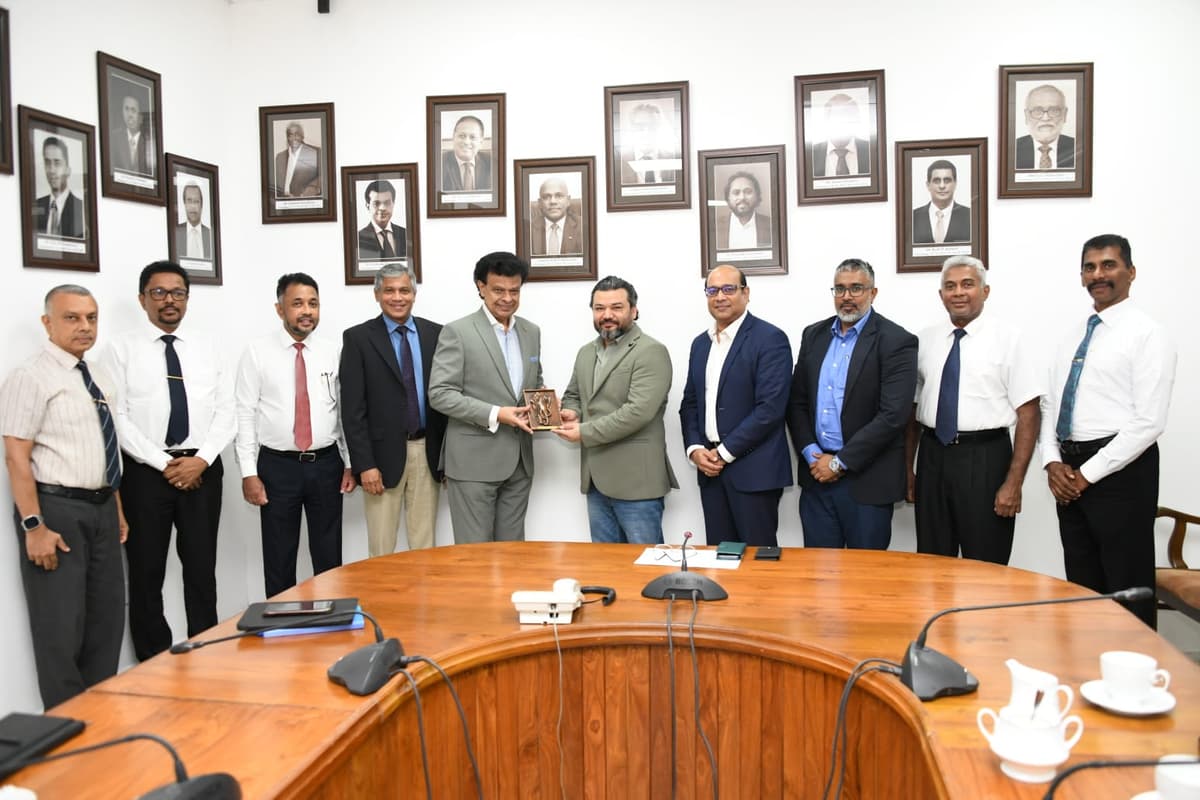 Maersk and SLPA Discuss Terminal Efficiency at Port of Colombo