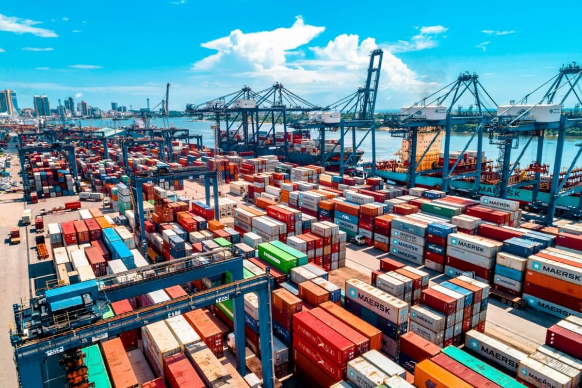 Japan’s Major Ports Handle 1.21 Million TEUs in March