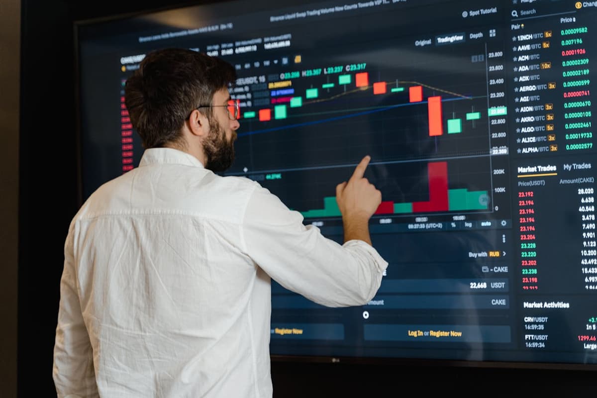 10 Stocks With Double-, Triple-Digit Returns