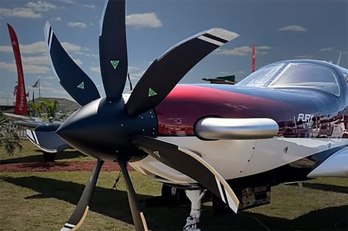 Piper Aircraft Introduces Composite Seven-Blade MT-Propeller as Factory Option for M700 Fury