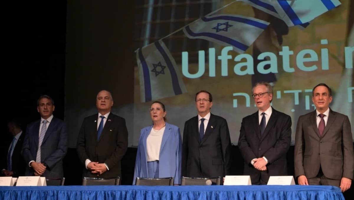 Israel Courts Panama at Moment of Deep Isolation and Maritime Crisis