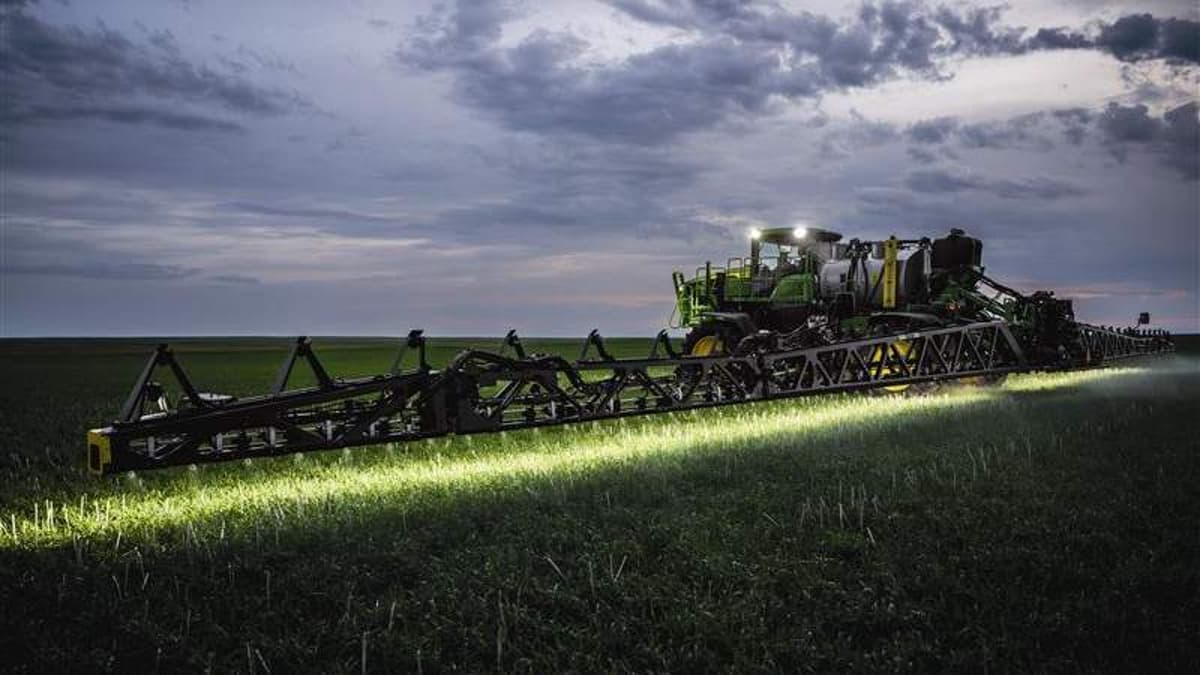 John Deere Introduces Updated Sprayer Technology Delivering Advanced Precision, Mobility Improvements and Expanded Crop Coverage