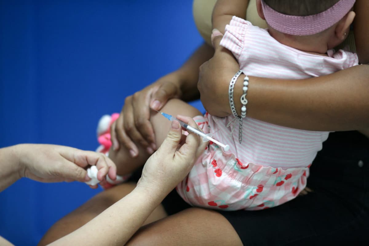 Babies Too Young for MMR Vaccine Become 'Sitting Ducks' In Measles Outbreaks