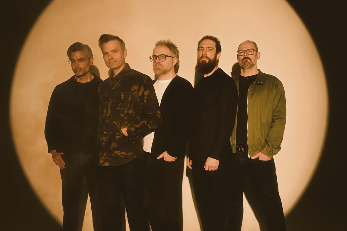 Death Cab For Cutie Offer up New Single ‘Punching the Flowers’