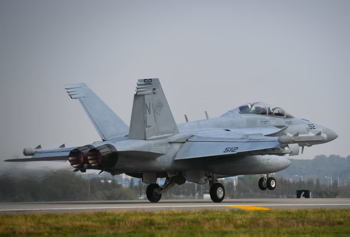 Northrop Wins $61M to Upgrade Growler’s Jamming Receivers