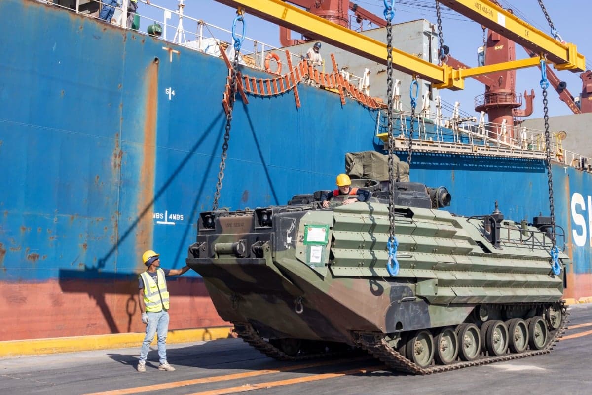 Italy Buys Surplus U.S. Marine Amphibious Vehicles for $30.6M