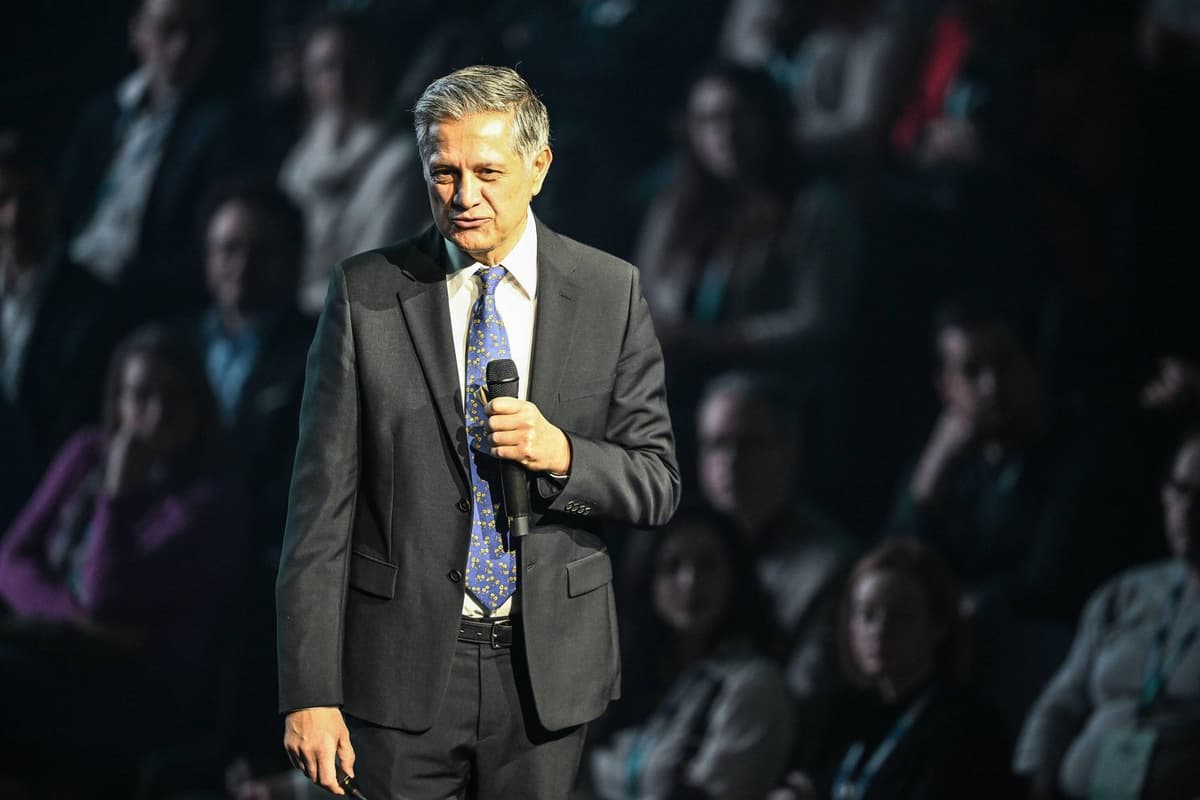 Healthcare Billionaire, His Daughter, and a Family Office Spin-Off Backing an X-Ray Vision Startup
