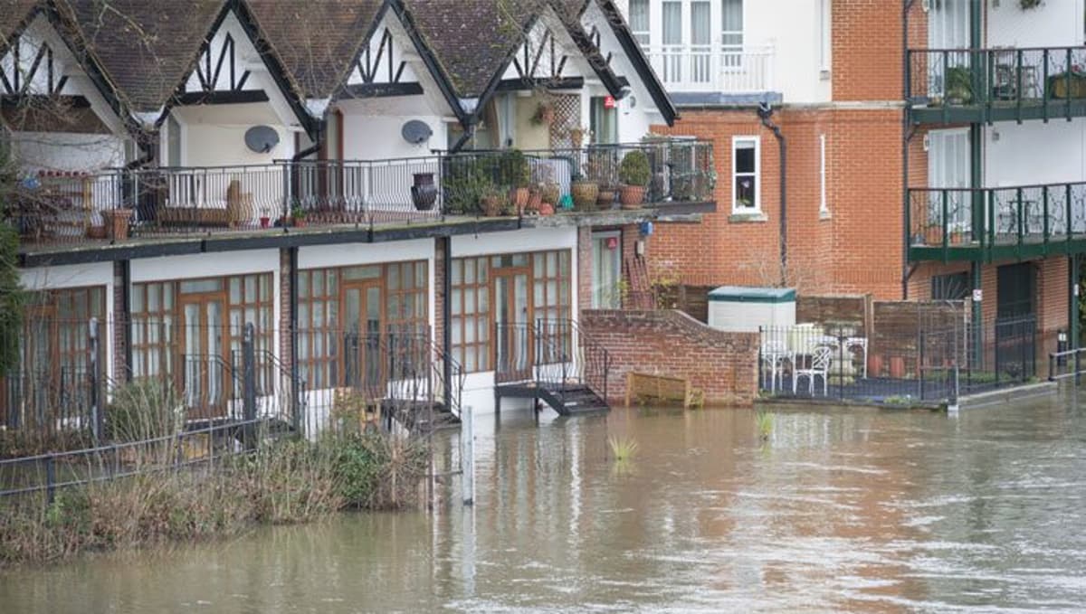 Government Failing to Prepare UK for Climate Impacts, CCC Warns